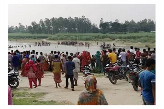 নদীতে গোসল করতে গিয়ে কিশোর নিখোঁজ