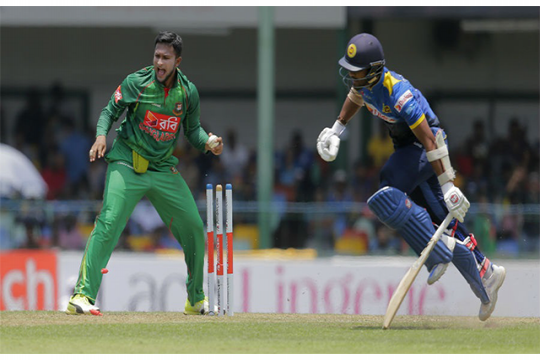 শ্রীলঙ্কাকে হারিয়ে ঘুরে দাঁড়ানোর অপেক্ষায় বাংলাদেশ