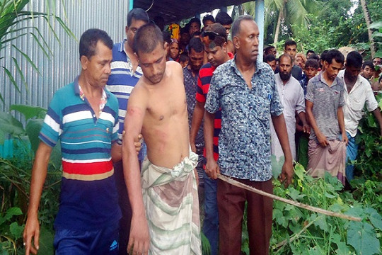 মাদকের টাকা না দেওয়ায় মাকে আগুনে পুড়িয়ে হত্যা