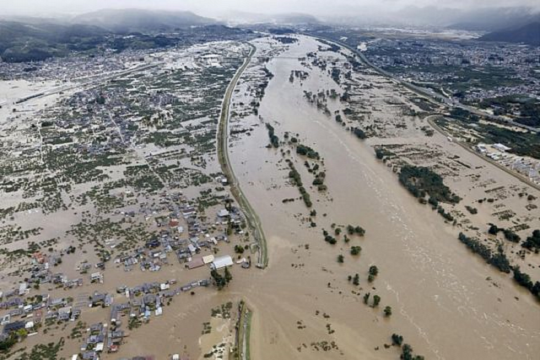 জাপানে ভয়াবহ টাইফুনের আঘাতে নিহত ৯