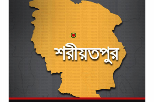 কেন্দ্রে বহিরাগত প্রবেশে বাধা দেওয়ায় কনস্টেবলকে মারধর