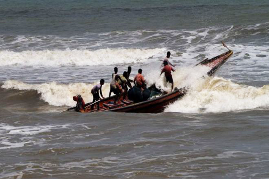 ঘূর্ণিঝড় ‘বুলবুল’ মোকাবেলায় বাড়তি সতর্কতা