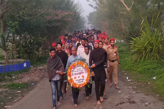 ৫ বছর পর বশেমুরবিপ্রবিতে প্রভাতফেরি (ভিডিও)