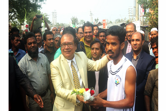 বরিশাল বিশ্ববিদ্যালয়ে বঙ্গবন্ধু মিনি ম্যারাথন অনুষ্ঠিত