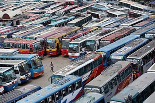 অর্ধেক যাত্রী নিয়ে চলবে বাস, দ্বিগুণ হচ্ছে ভাড়া