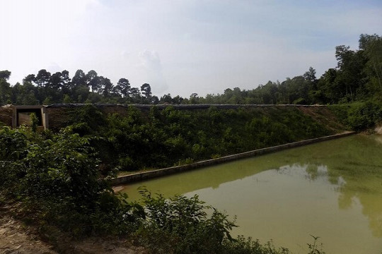 বেসরকারি বিশ্ববিদ্যালয়ের জন্য কোটি টাকার বাঁধ, অন্যত্র পানি সঙ্কট