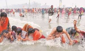 হিন্দু সেজে পূণ্যস্নানে গিয়ে ধরা, কারাগারে ৫ যুবক