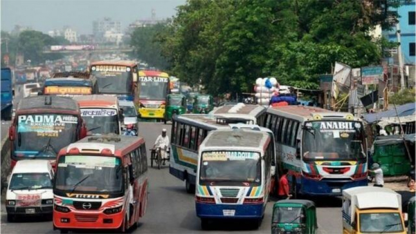 আজ থেকে বাসে ৬০ শতাংশ বেশি ভাড়া নেওয়া হবে