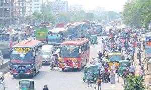 চলাচল শুরু করেছে গণপরিবহন