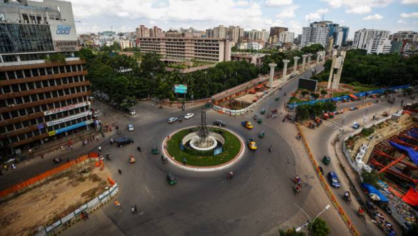 সোমবার থেকে সারাদেশে কঠোর লকডাউন
