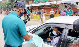 তৃতীয় দিনে রাজধানীতে গ্রেপ্তার ৫৮৭, ২৩৩ জনকে জরিমানা