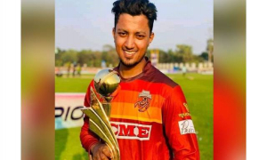 ফার্মগেটে বাসের ধাক্কায় প্রাণ গেল তরুণ ক্রিকেটারের