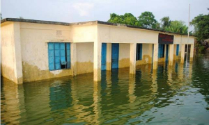 বন্যাকবলিত শিক্ষাপ্রতিষ্ঠানগুলোতে পাঠদানে অনিশ্চয়তা