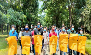 বিশ্ববিদ্যালয় খোলার দাবিতে জাহাঙ্গীরনগরে বিক্ষোভ