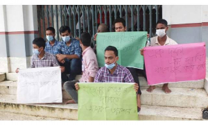 আজও আন্দোলনে রবীন্দ্র বিশ্ববিদ্যালয়ের শিক্ষার্থীরা