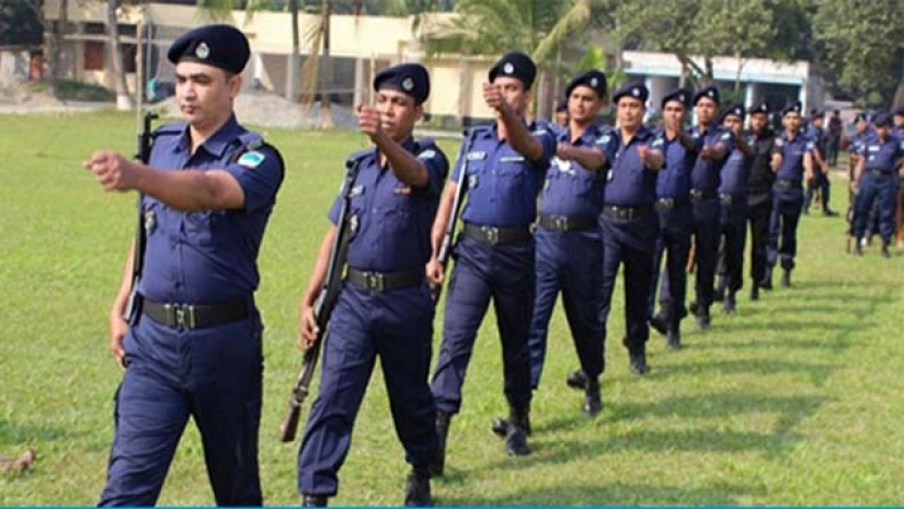 নতুন নিয়মে বাংলাদেশ পুলিশে ক্যাডেট উপ-পরিদর্শক (এসআই) ও সার্জেন্ট নিয়োগ দেওয়া হবে