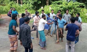 প্রেম ভাঙতে গিয়ে কলেজছাত্রী ছিনতায়ের নাটক, অতঃপর...