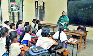 সব প্রাথমিক বিদ্যালয়ে দেয়া হবে ইন্টারনেট সুবিধা 