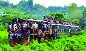 চবির শাটলে বসা নিয়ে মারামারি, মাথা ফাটলো শিক্ষার্থীর