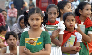 বয়স জটিলতায় ভর্তি অনিশ্চিত হাজারো শিক্ষার্থীর