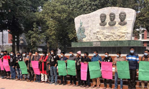 ক্যাম্পাসে নিরাপত্তা দিতে ব্যর্থ, প্রক্টরিয়াল টিমের অপসারণের দাবি রাবি শিক্ষার্থীদের