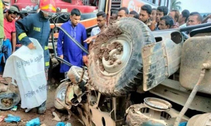 ১০ মিনিটের ব্যবধানে প্রাণ গেল ৫ জনের