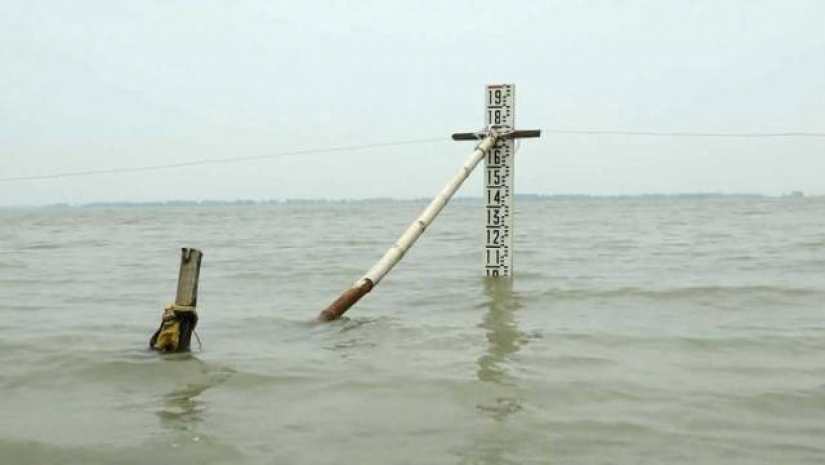 বিপদ সীমার উপরে যমুনার পানি 