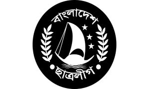 কথা কাটাকাটি থেকে ছাত্রলীগের  দুই গ্রুপের সংঘর্ষে আহত ১০, বেইলি রোডে ভাংচুর