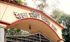 ছাত্রীদের ‘অনৈতিক কাজে’ বাধ্য করার প্রমাণ মেলেনি, শিগগিরই প্রতিবেদন