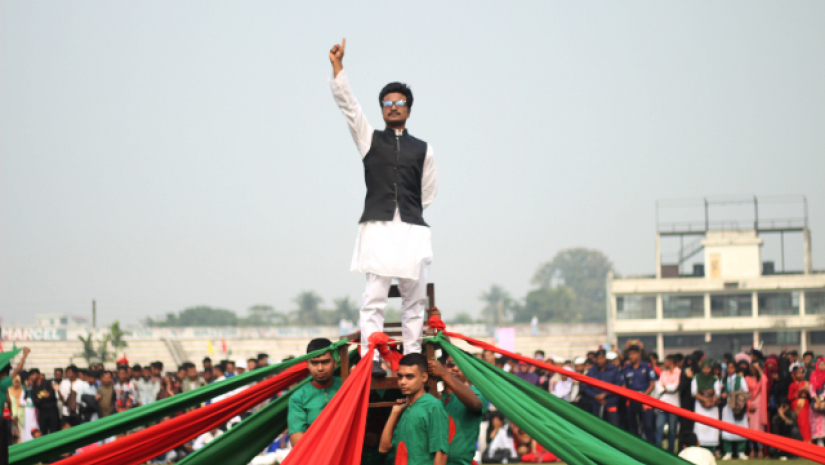 রোভার স্কাউট ডিসপ্লেতে প্রথম আজিজুল হক কলেজ, কুচকাওয়াজে দ্বিতীয়