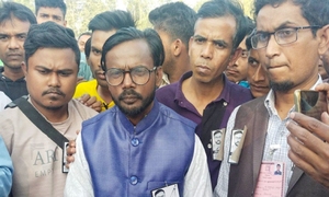 হেরে গেলেন হিরো আলম