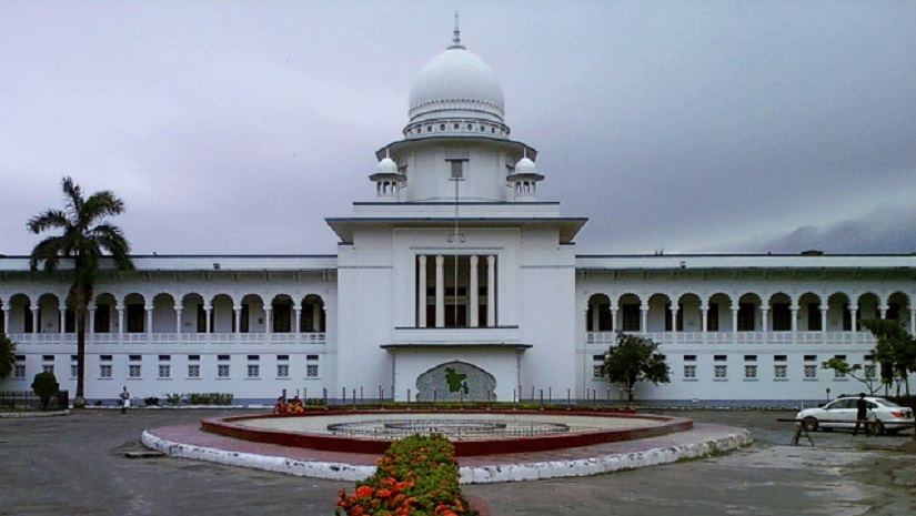 ছাত্রীদের কান-মুখ খোলা রাখতে হবে ঢাবির বাংলা বিভাগের পরীক্ষায় বলে রায় দিয়েছে আপিল বিভাগ