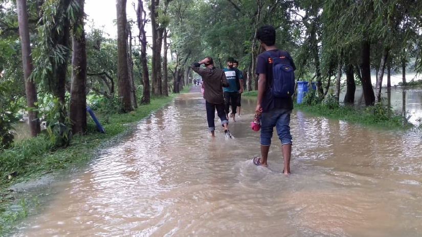 শাবিপ্রবির সড়কে জলাবদ্ধতা