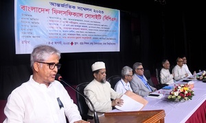 শিক্ষার্থীদের ভালো মানুষ হিসেবে গড়তে দরকার কারিকুলামের উন্নয়ন: ইউজিসি চেয়ারম্যান