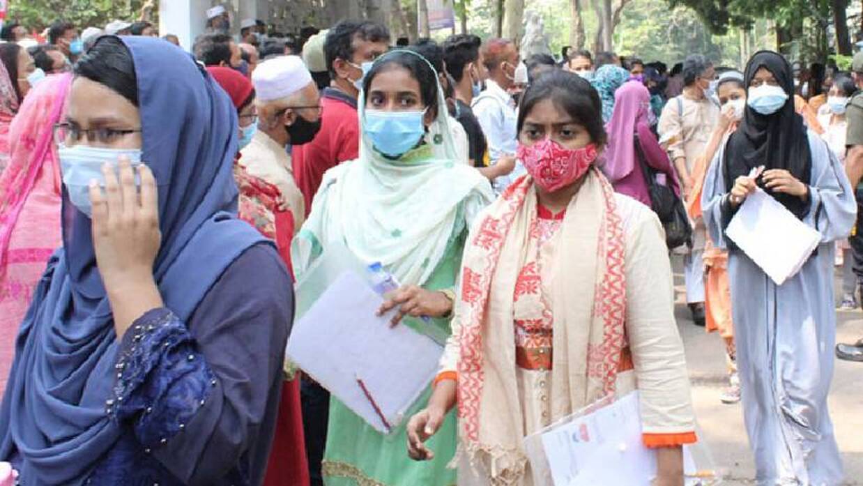 গুচ্ছ ভর্তি প্রক্রিয়ায় আসন ফাঁকা থাকায় এখনো ভর্তি কার্যক্রম শেষ হয়নি