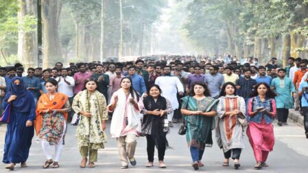 শিক্ষার্থীদের পাশে পাহারাদার হিসেবে আছি, থাকব: রাবি ছাত্রলীগ 