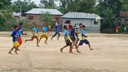 স্কুল ফুটবল টুর্নামেন্ট খেলার সময় প্রাথমিকের শিক্ষার্থীর মৃত্যু