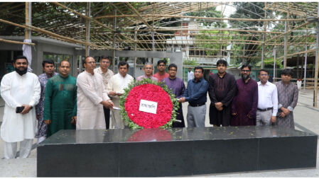 ইউজিসি সদস্য হিসেবে অধ্যাপক জাকির হোসেনের যোগদান 