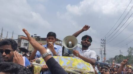 কোটা সংস্কার আন্দোলনে গিয়ে ‘ভুয়া ভুয়া’ দুয়োধ্বনি পেল বেরোবি ছাত্রলীগ সভাপতি