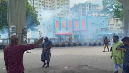 রণক্ষত্রে জাতীয় প্রেস ক্লাব এলাকা