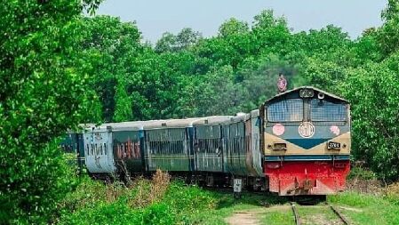 চালু হচ্ছে চট্টগ্রাম বিশ্ববিদ্যালয়ের শাটল ট্রেন 