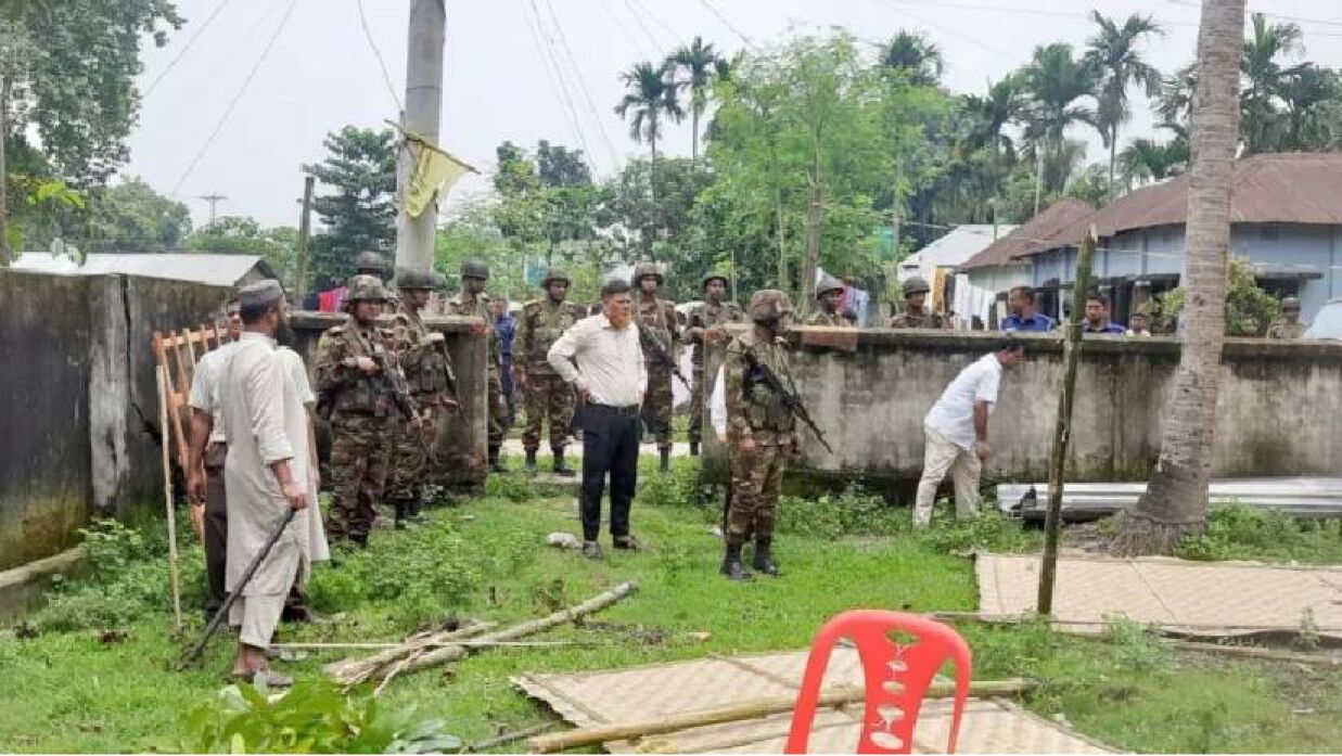 সেনাবাহিনীর সহযোগিতায় পুনরুদ্ধার