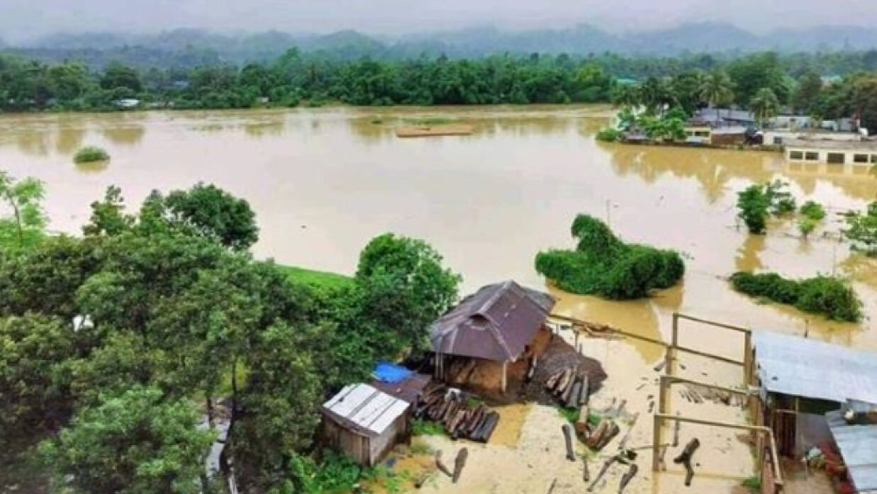 খাগড়াছড়িতে বন্যার ভয়াবহতা