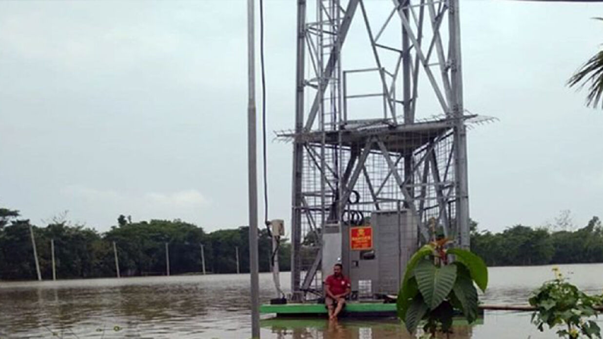 বন্যায় ক্ষতিগ্রস্ত ফেনীর মোবাইল টাওয়ার