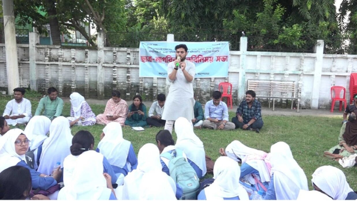 ভুয়া সমন্বয়ক চিহ্নিতে মাঠে বৈষম্যবিরোধী ছাত্র আন্দোলনের কেন্দ্রীয় সমন্বয়কেরা 