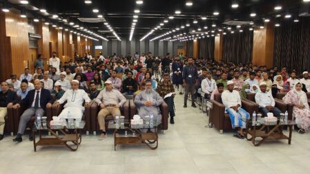 আন্দোলনের নিহতদের স্মরণে সাউথইস্ট ইউনিভার্সিটিতে দোয়া মাহফিল