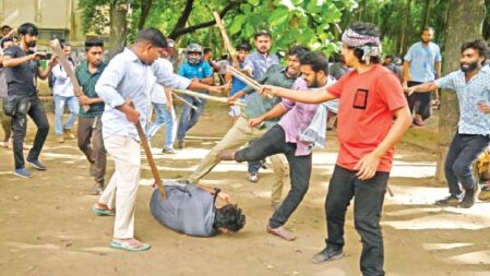 শিক্ষাপ্রতিষ্ঠানে ছাত্র রাজনীতি নিষিদ্ধের পক্ষে ৮১ শতাংশ মানুষ  