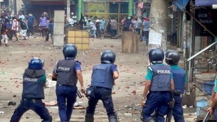 কী কবিতা ছিল আন্দোলনে নিহত জাফরের রক্তাক্ত শার্টের পকেটে 