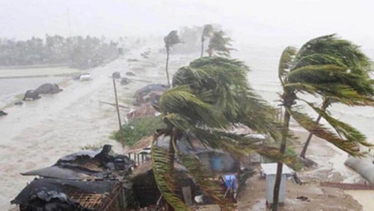 ৬০ কিলোমিটার বেগে ঝড় হতে পারে