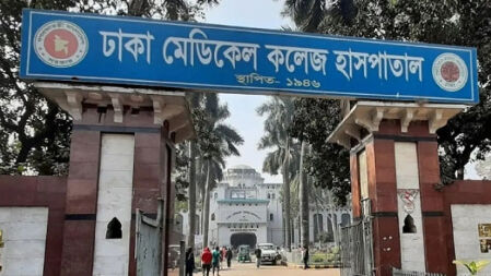 বেল্ট গলায় পেঁচিয়ে ফ্যানে ঝুলছিল জবি শিক্ষার্থী ফারহান